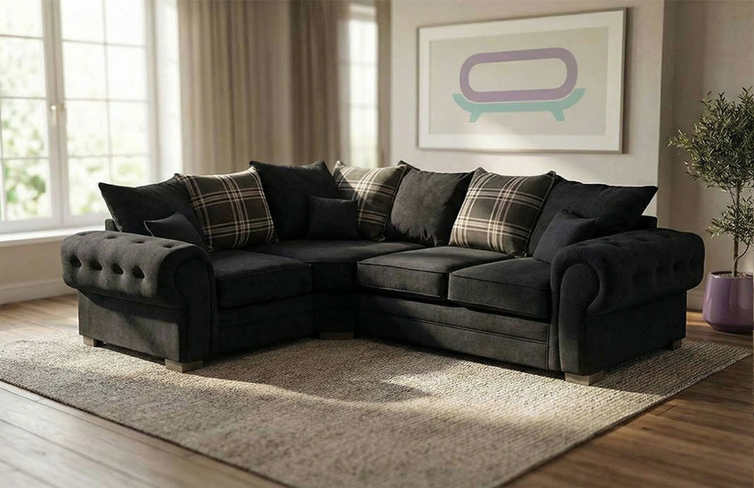 Verona Scatter Back Corner