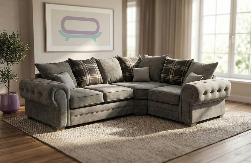 Verona Scatter Back Corner